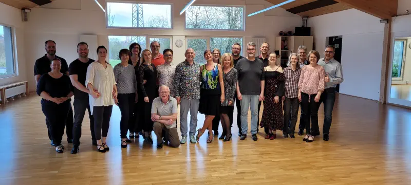 Gruppenfoto der begeisterten Teilnehmer