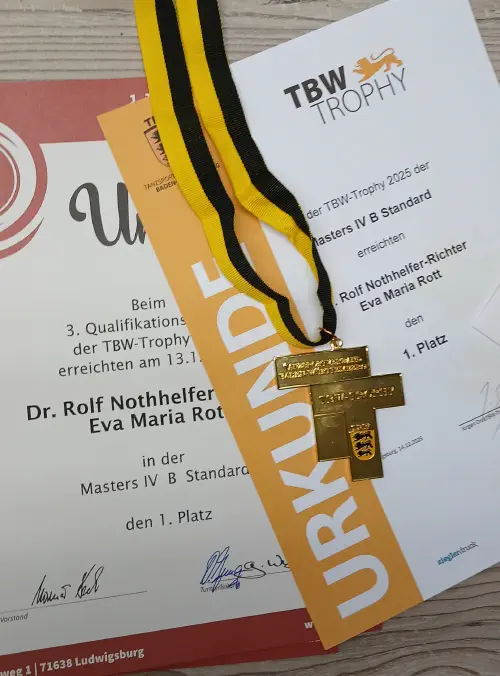 Urkunden von Eva und Rolf